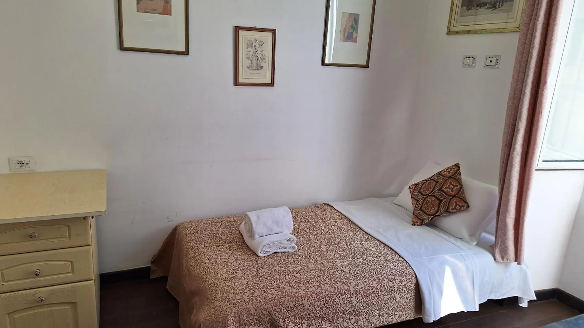 A Pousada Casa Fanti 57 Roma 0*,  Itália